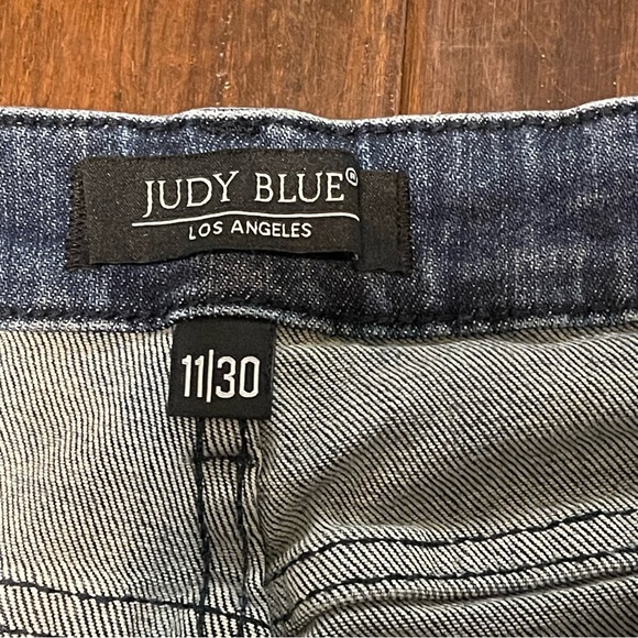 Judy Blue Starry Night Flare Jeans - Picture 6 of 10